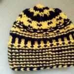 Gorro Amarillo Negro